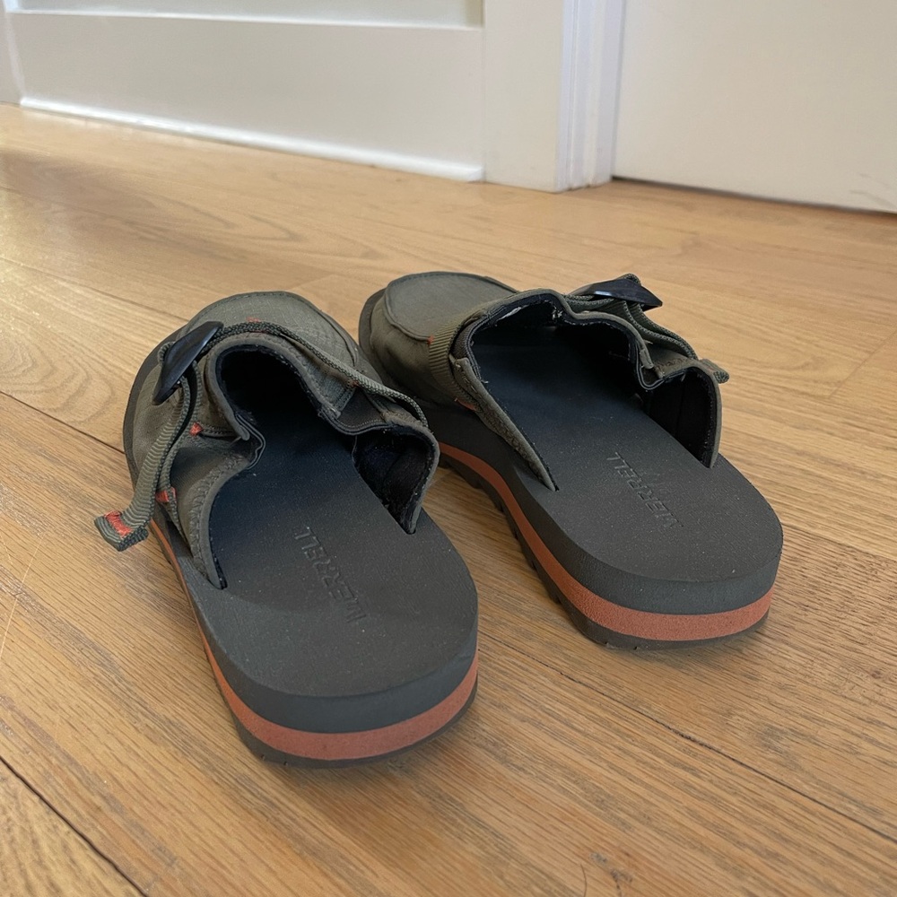 Merrell Buckle Sandals - Picture 3 of 4